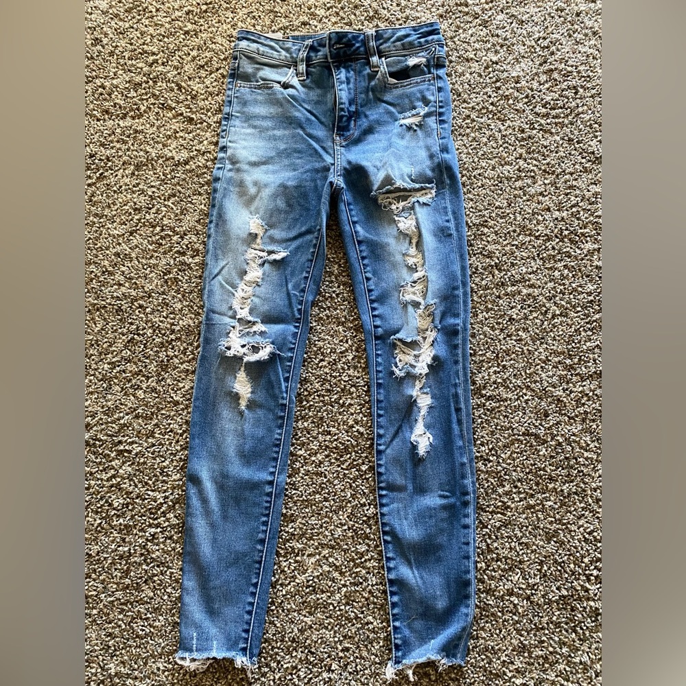 american eagle short cut skinny jeans